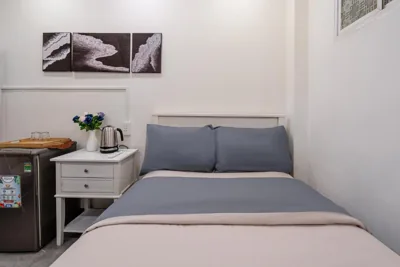 Familiar Deluxe — Hearth and Home Pham Ngu Lao - Free Laundry